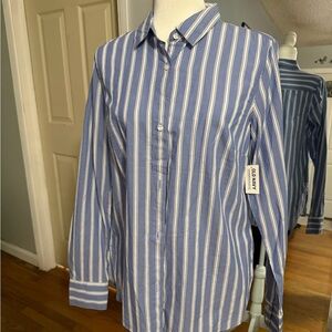 Old Navy women’s Blue and White Striped Shirt